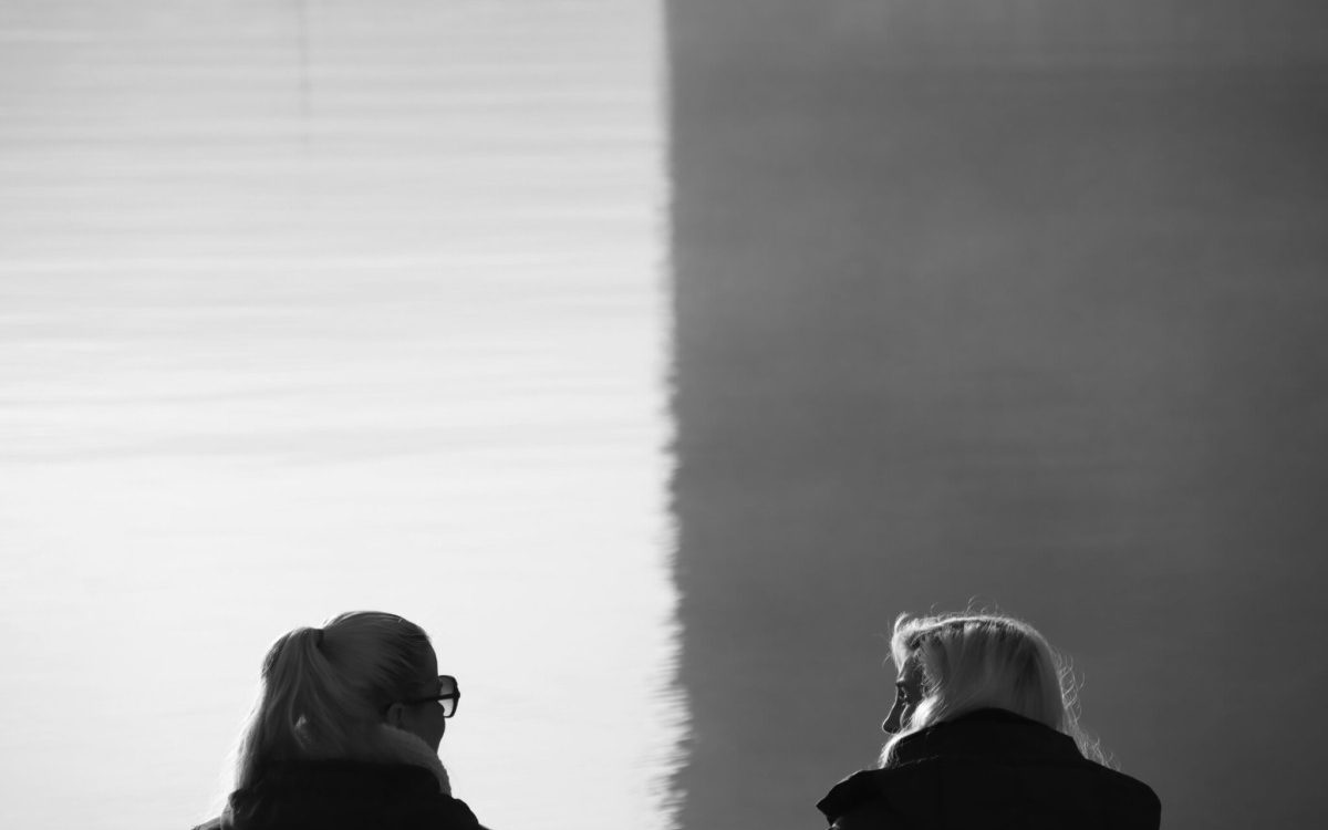 Waarom small talk energie kost voor HSP (en wat je ermee doet)